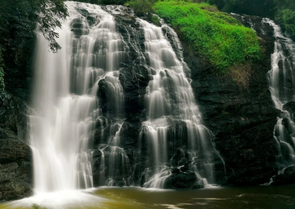 Best Holiday Destination For This Monsoon Season : Coorg 