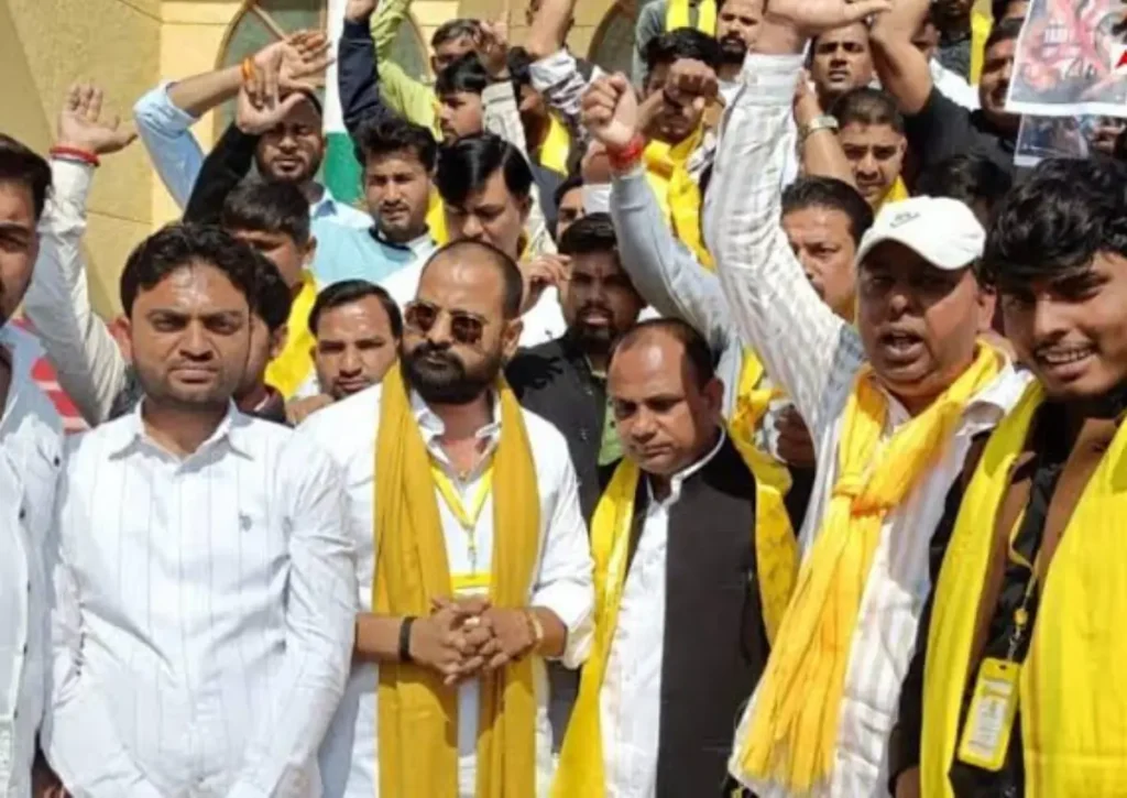 FIR Filed Against ‘Yadav Ji Ki Love Story’ Team After Community Protests in Uttar Pradesh
