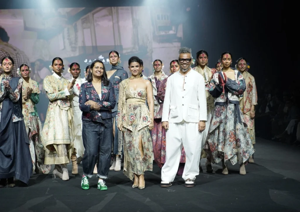 Triune By Prasoon Sharma, Jajaabor by Neelanjan Ghosh and Kanika Sachdev, And LineOutline By Deepit Chugh Presented Their Collections At Lakmē Fashion Week X FDCI