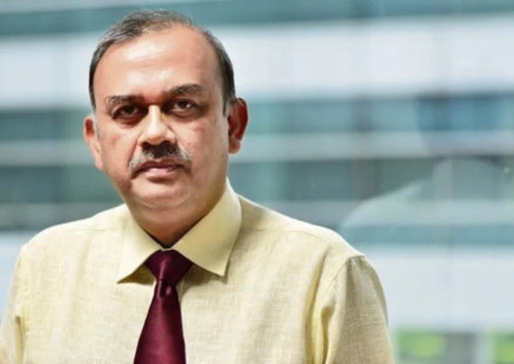 Atanu Chakraborty’s Sudden Exit from HDFC Bank: Ethical Concerns Spark Market Turmoil
