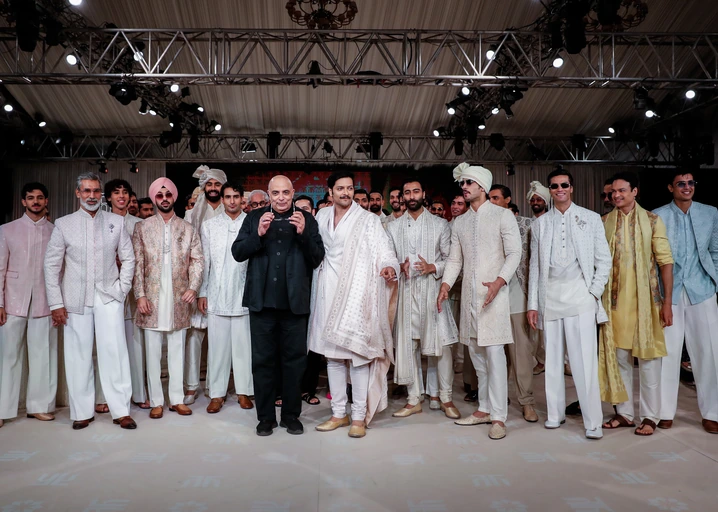 Tasva by Tarun Tahiliani Reimagines the Indian Groom’s Wardrobe at Lakmé Fashion Week