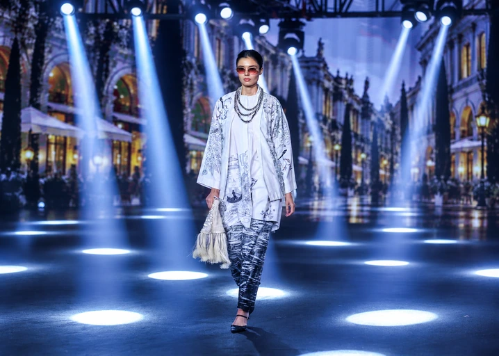 Rahul Singh’s ‘Indi-Vita’ Puts Kantha and Shibori Next to an Italian Summer at Lakmé Fashion Week